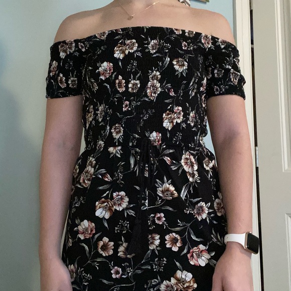 Jumper - Picture 3 of 3